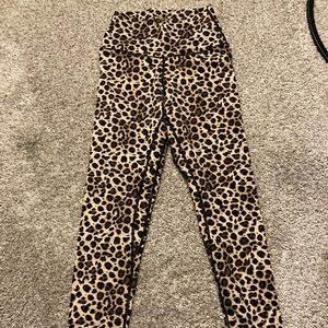 Leopard leggings